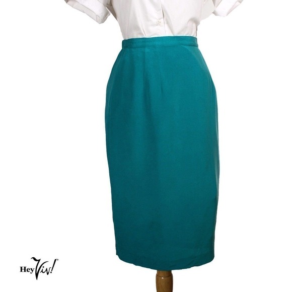 Vintage Green Silk Pencil Skirt, Fully Lined, Elastic Waist 30-34" ML - Hey Viv - Picture 2 of 7